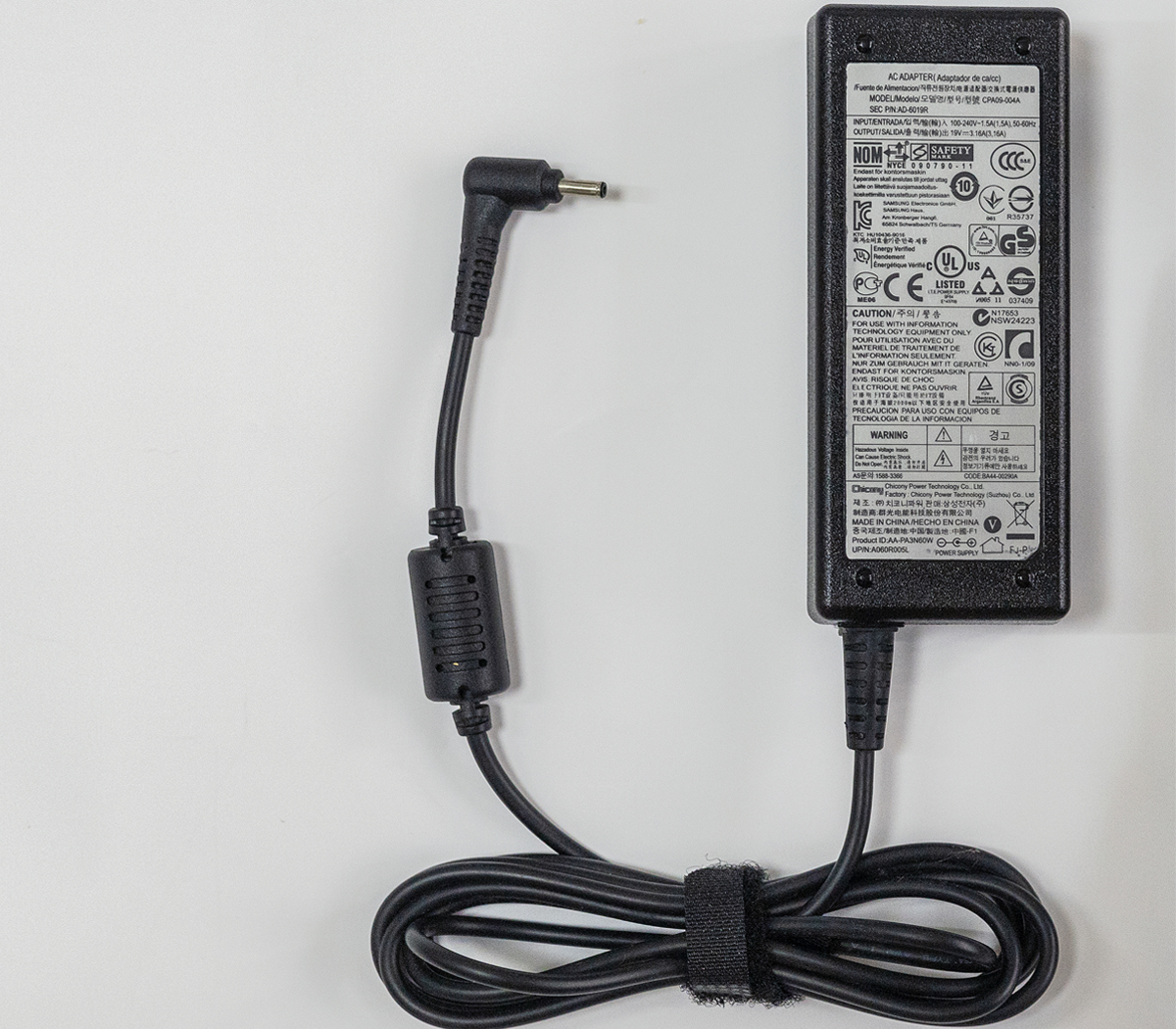 (image for) 60W Uk-chargers Charger Compatible With AA-PA2N40S